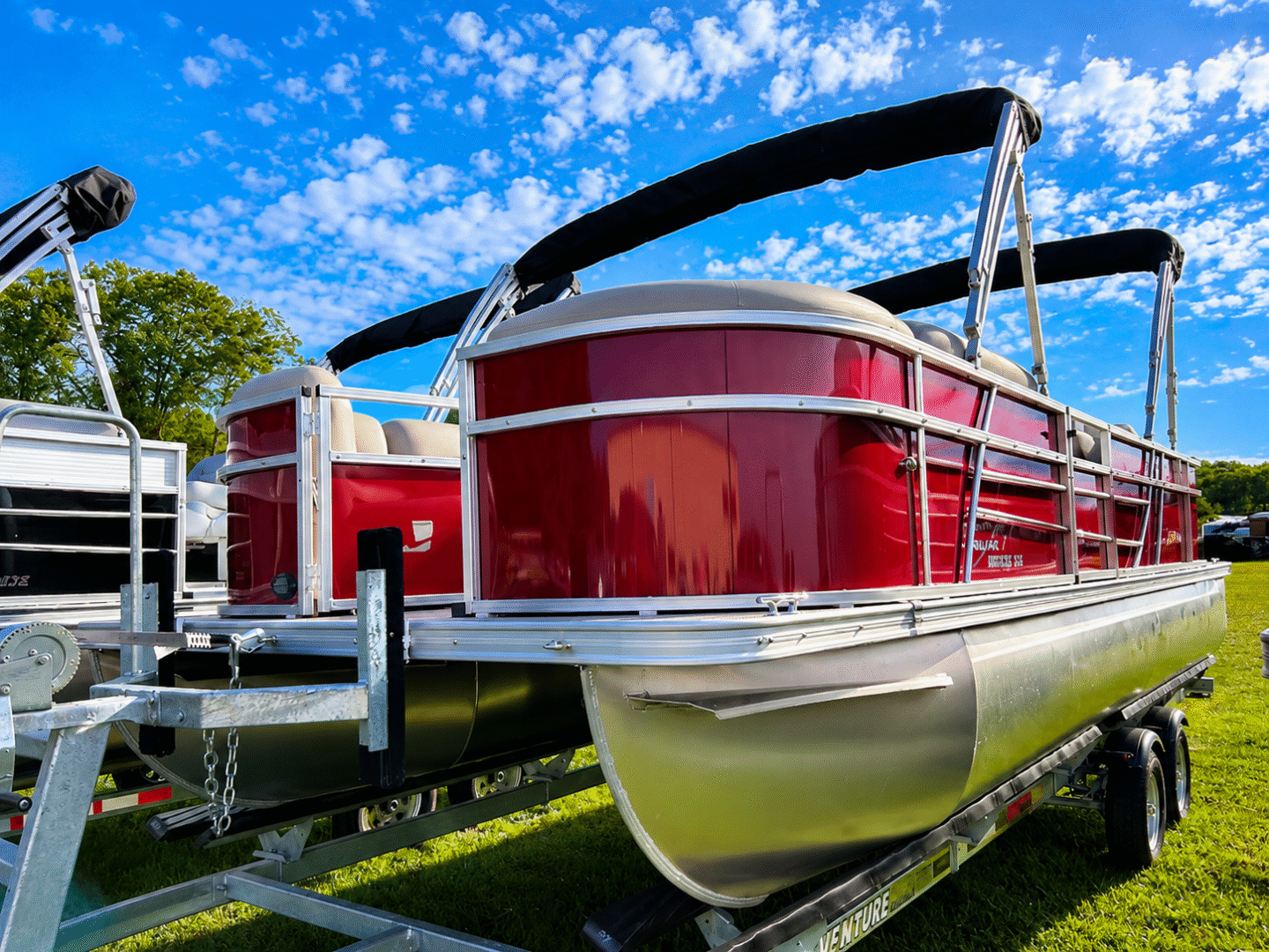 Lake Anna Pontoon Boat Rental 90HP, Seats up to 11, Maroon (#16) - Image 9