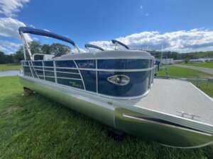 Lake Anna Pontoon Boat Rental 115HP, Seats up to 11, Blue (#24) BRAND NEW!